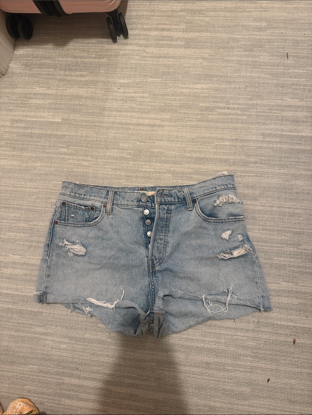 Levi’s Wedgie shirt size 32!